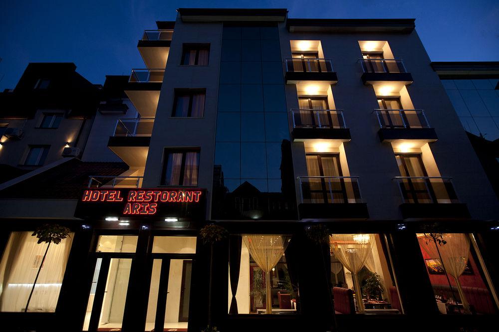 Aris Otel 3*