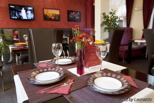 Otel Aris
