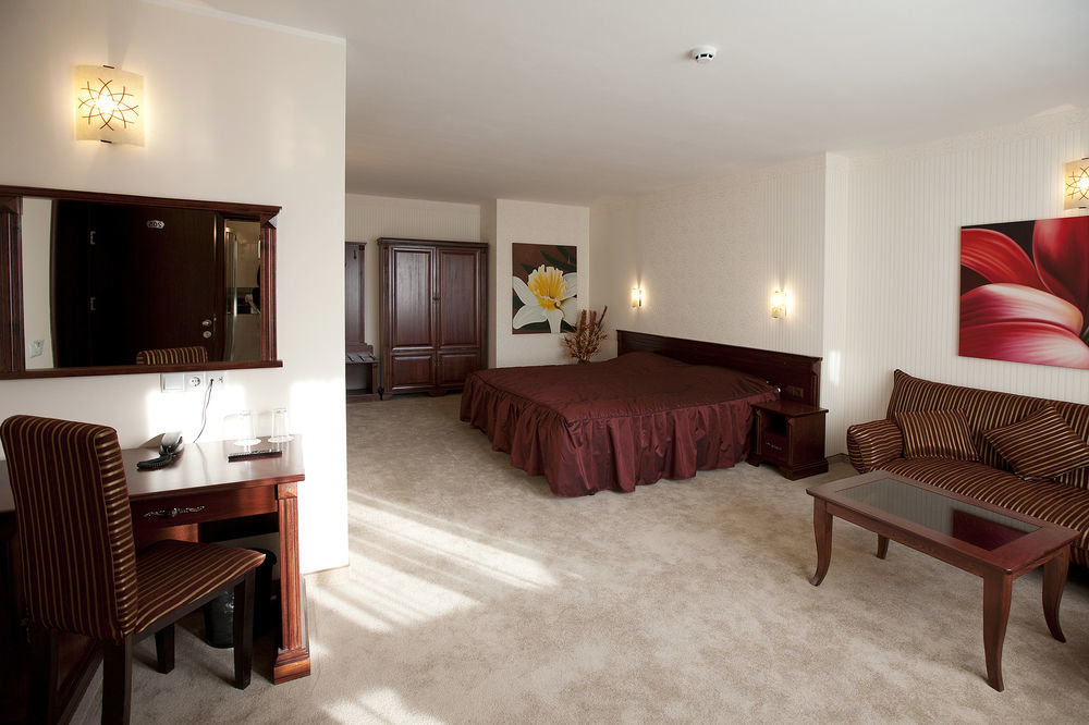 Aris Otel Sofya